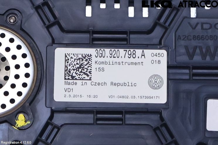 Volkswagen VW PASSAT 15-19 Instrument Komb