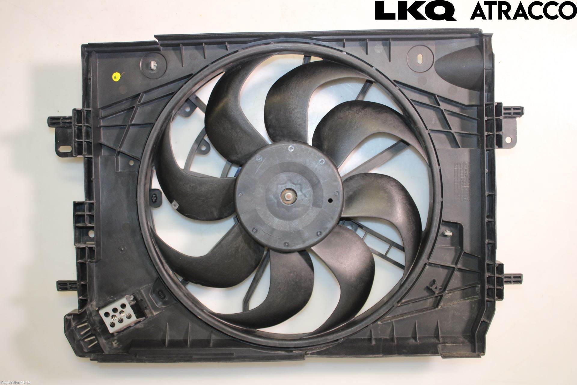 Renault CLIO IV 12-16 Kylfläkt El