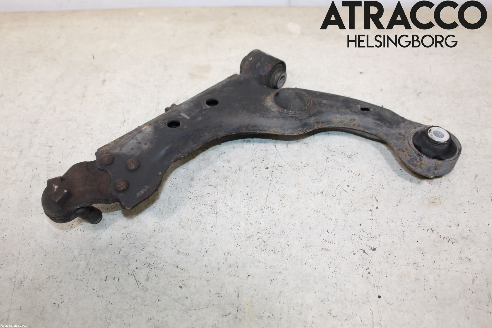 Alfa GIULIETTA Bärarm Fram Undre Hö