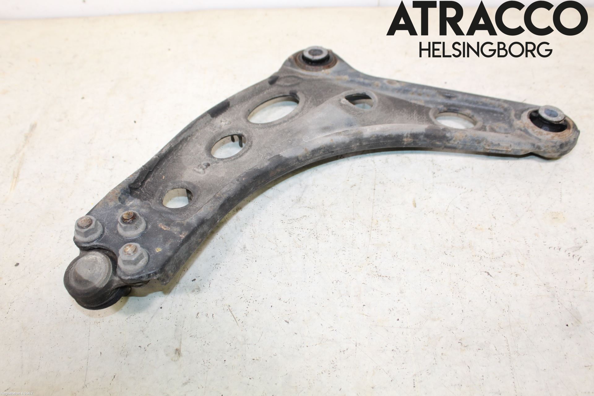 Nissan NV300 16-22 Bärarm Fram Undre Hö