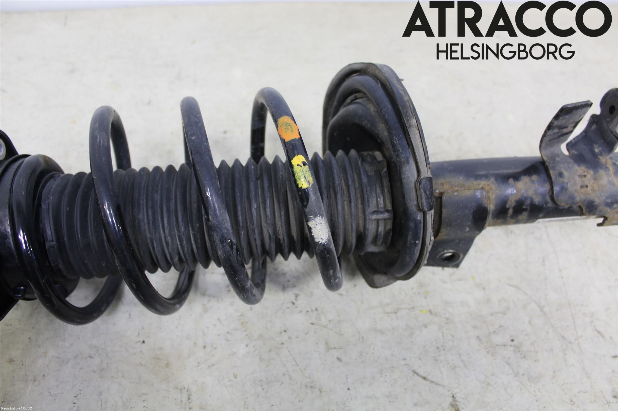 Ford FOCUS 11-14 Fjäderben Fram Vänster