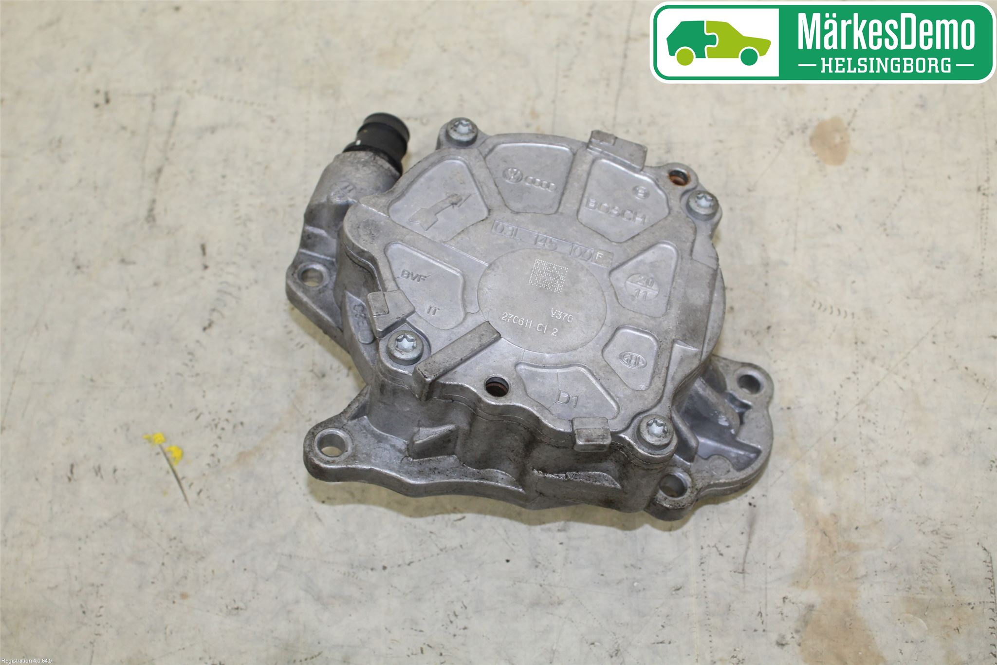 Volkswagen VW CADDY 11-15 Vakuumpump