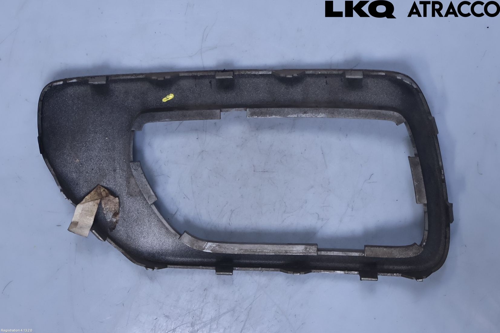 Volvo XC70 08-13 Dimljussarg Fram