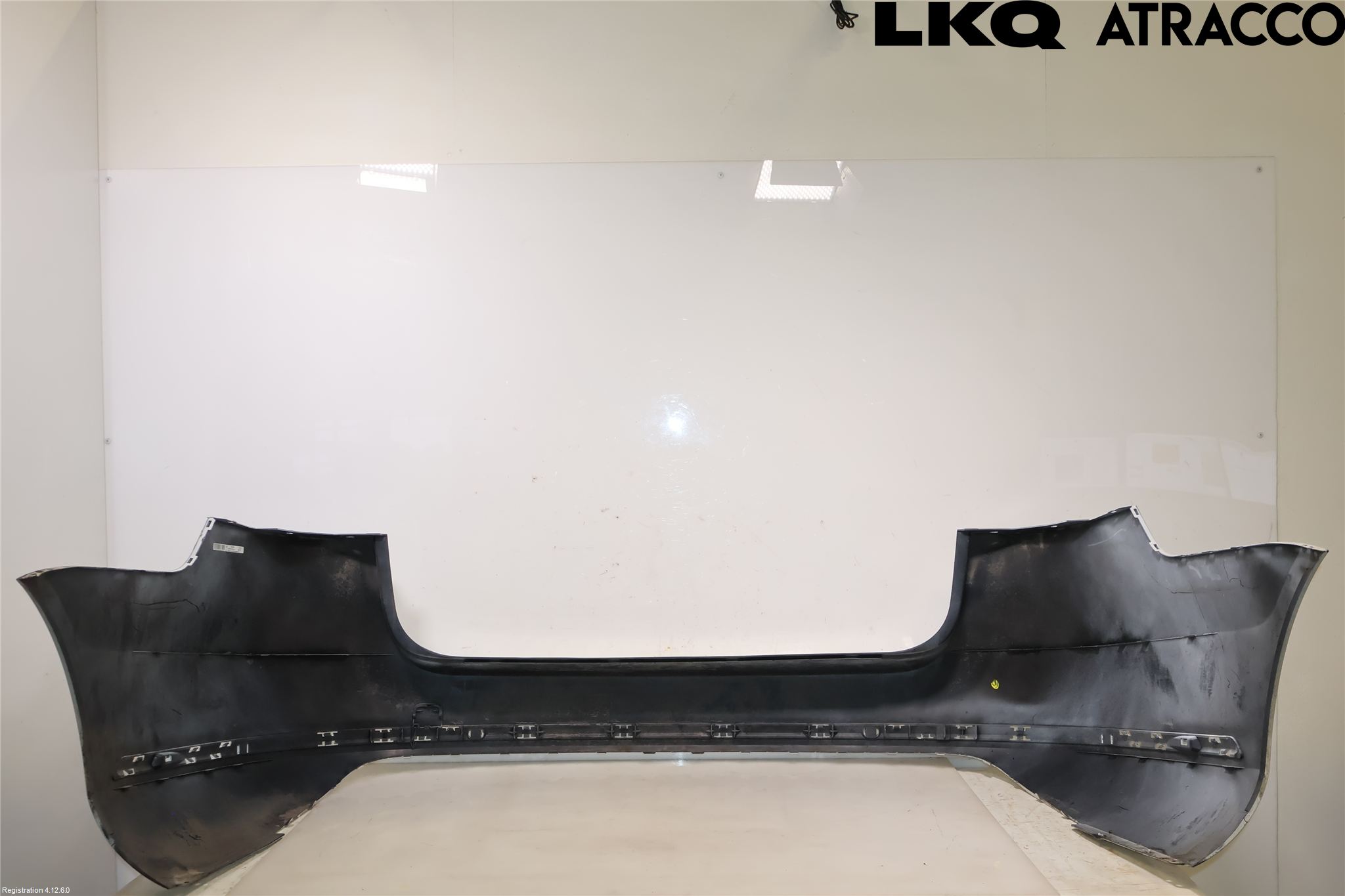 Volkswagen VW PASSAT 11-14 Stötfångarbeklädnad Bak