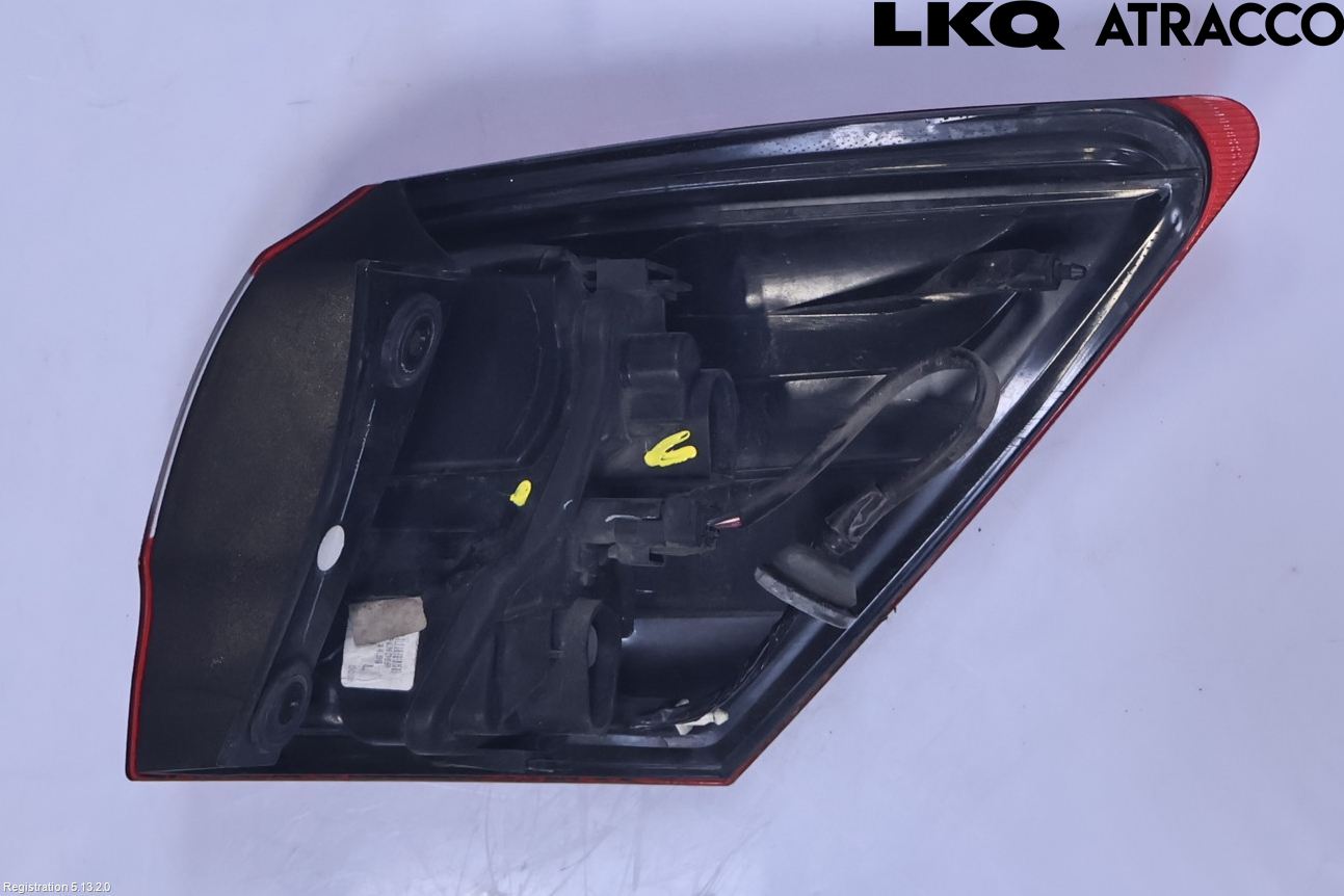 Nissan QASHQAI 10-14 Bakljus Vänster