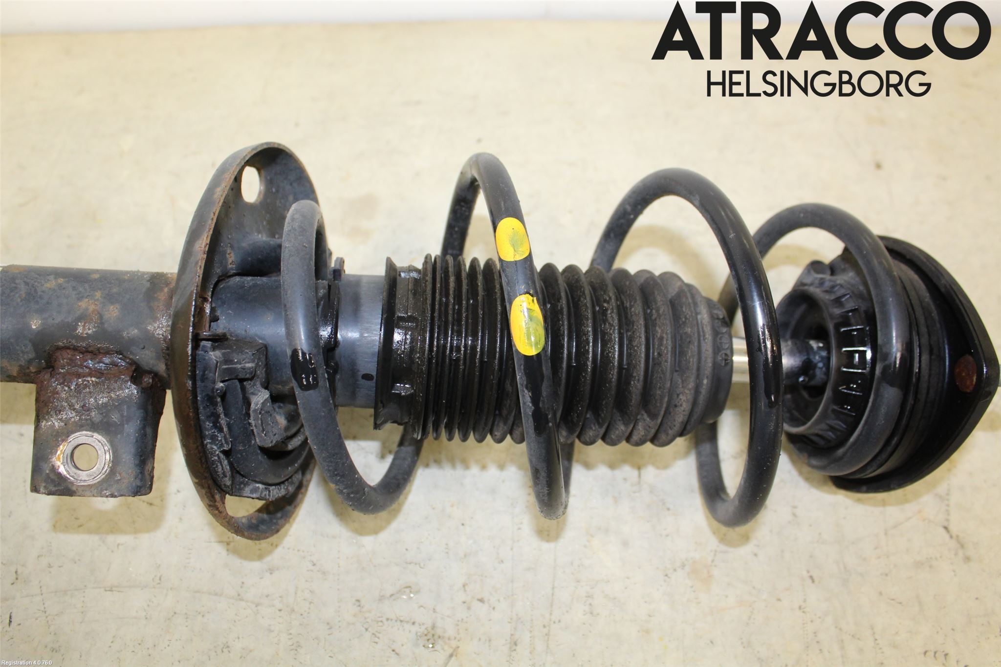 Mazda 3 III 14-19 Fjäderben Fram Höger