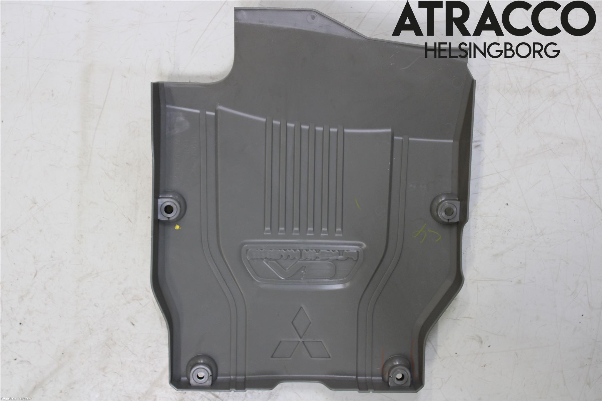 Mitsubishi OUTLANDER 13-21 Motorkåpa