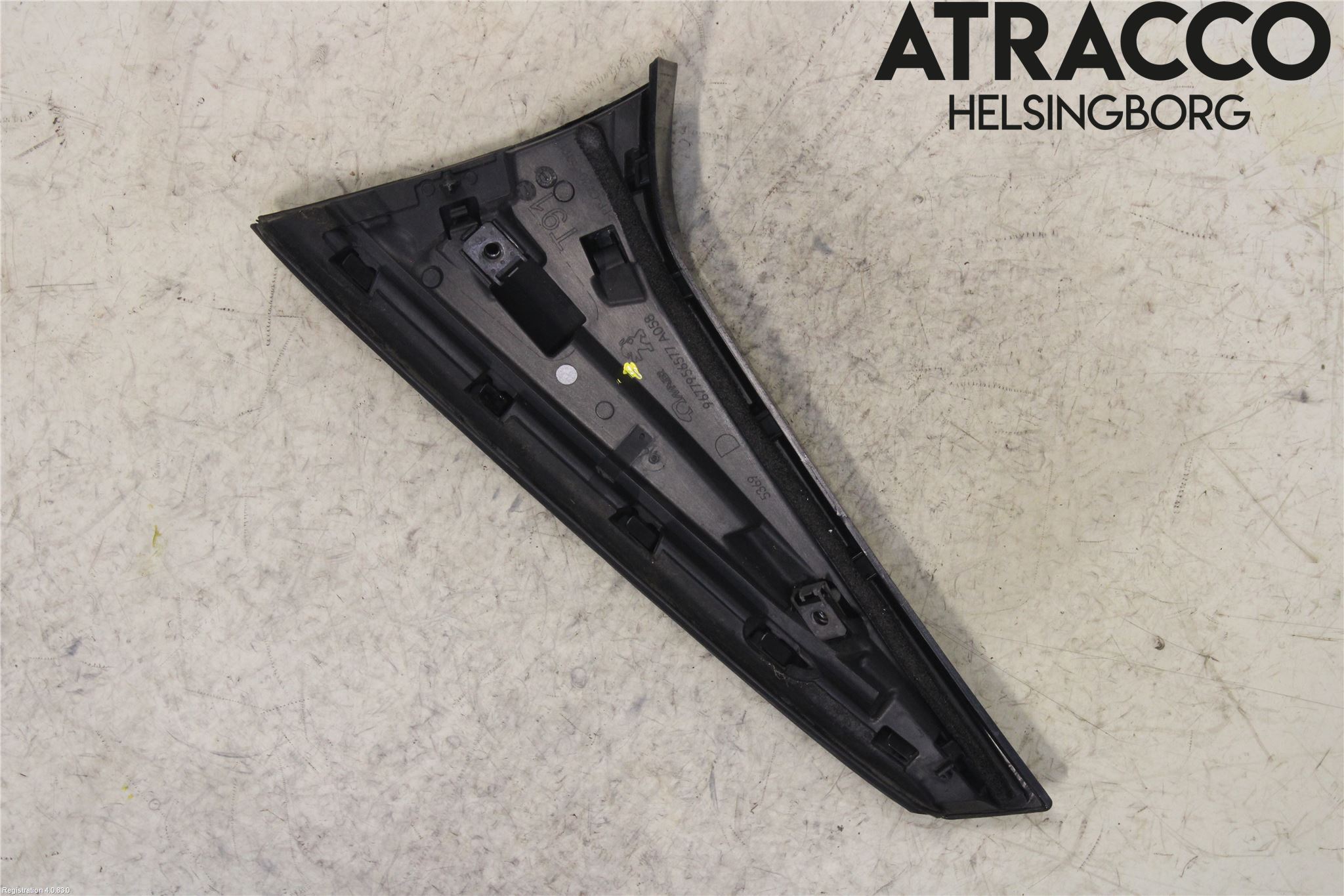 Peugeot 308 14-21 Spoiler Baklucka