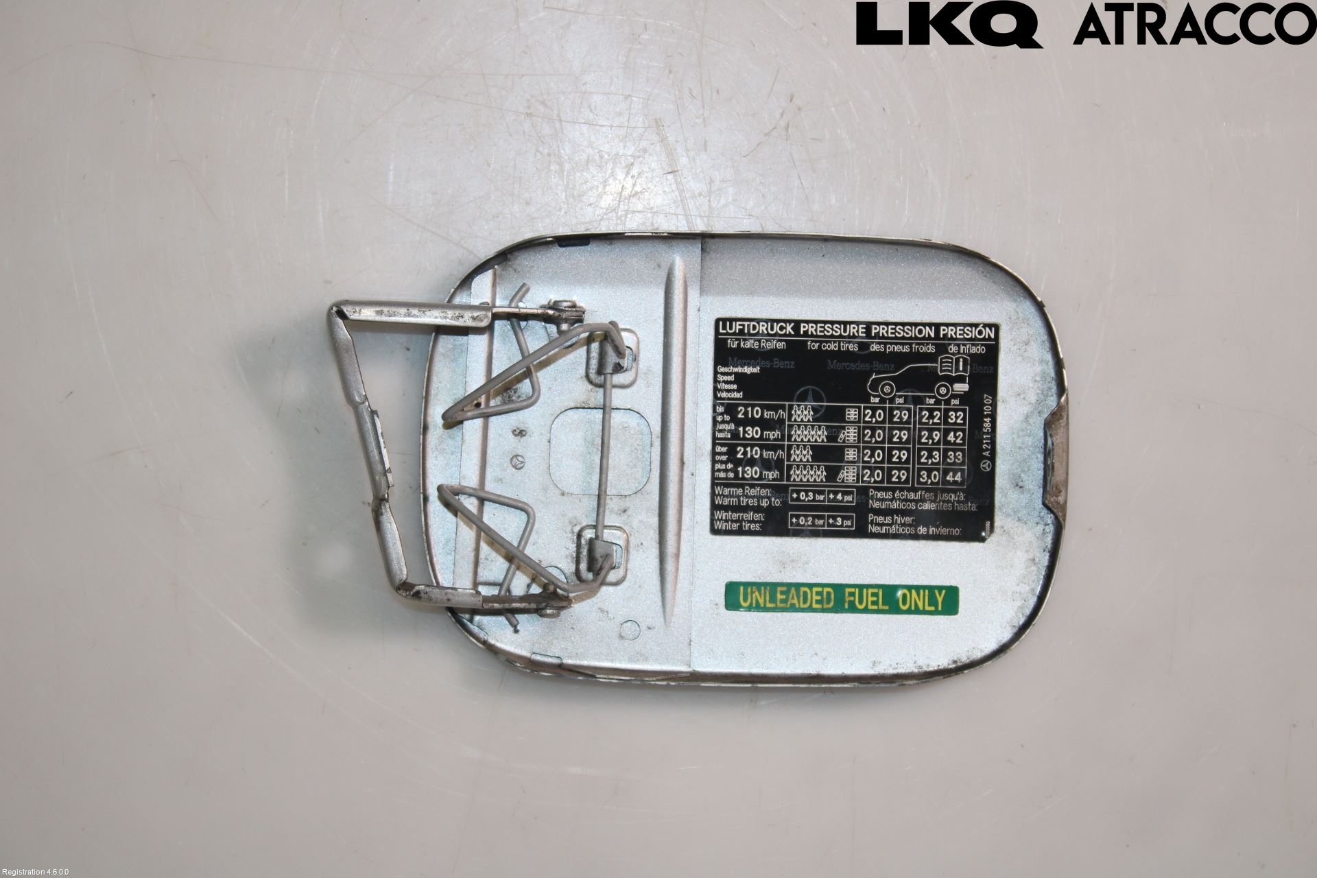 Mercedes-Benz MB E-KLASS (W211) 02-09 Tanklucka