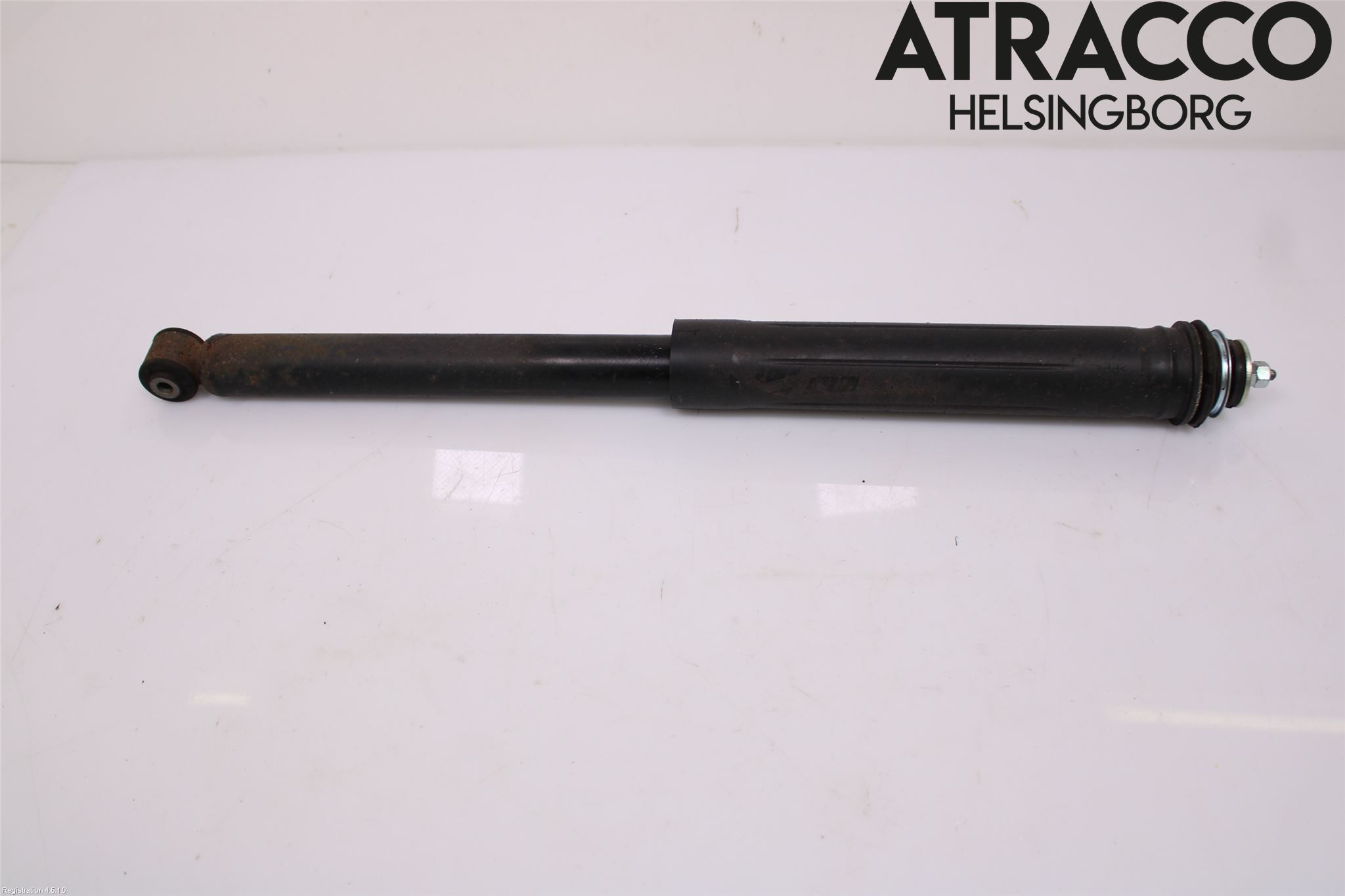 Toyota YARIS XP130 15-20 Stötdämpare Bak