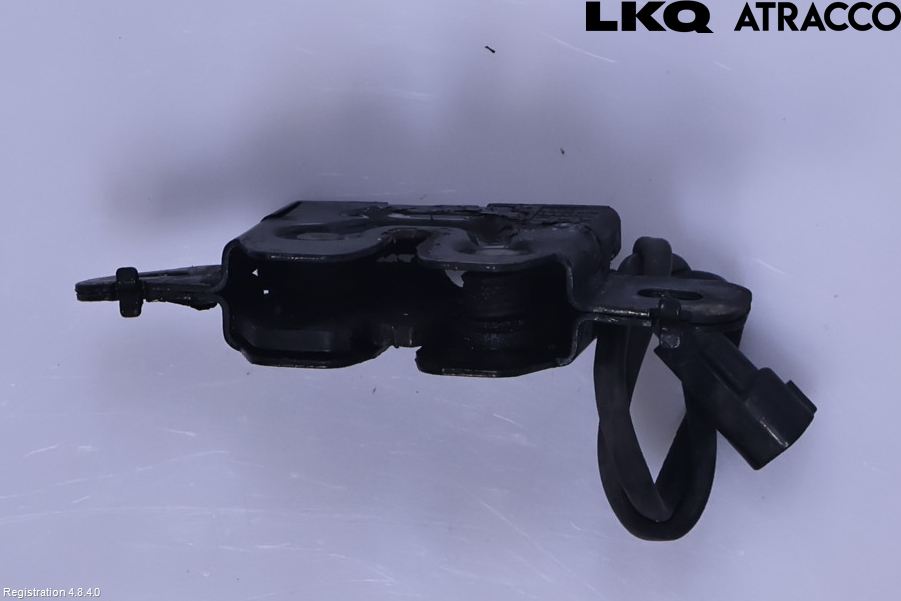 Volvo V70 08-13 Huvlås