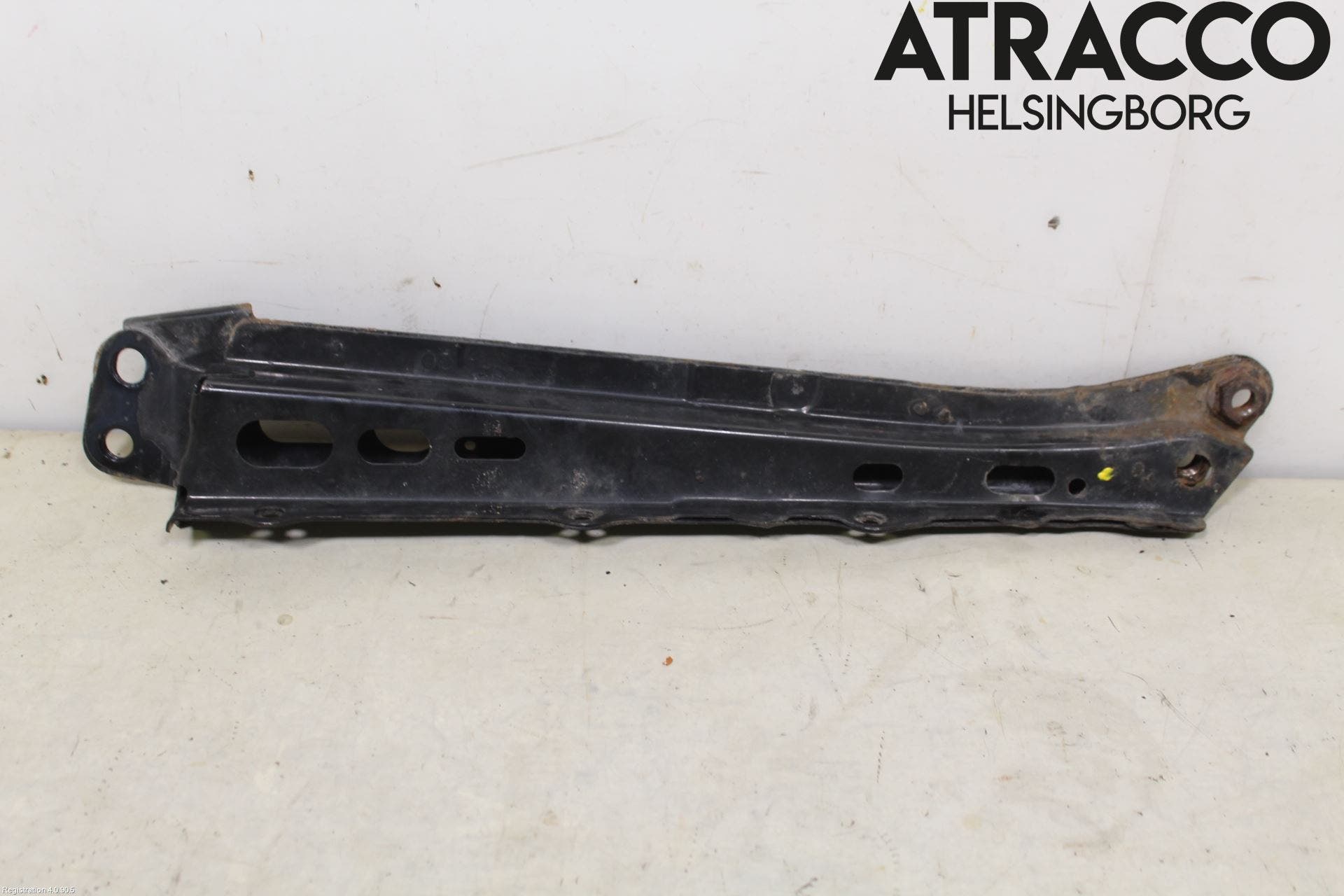 Toyota AURIS 13-19 Motorbalk