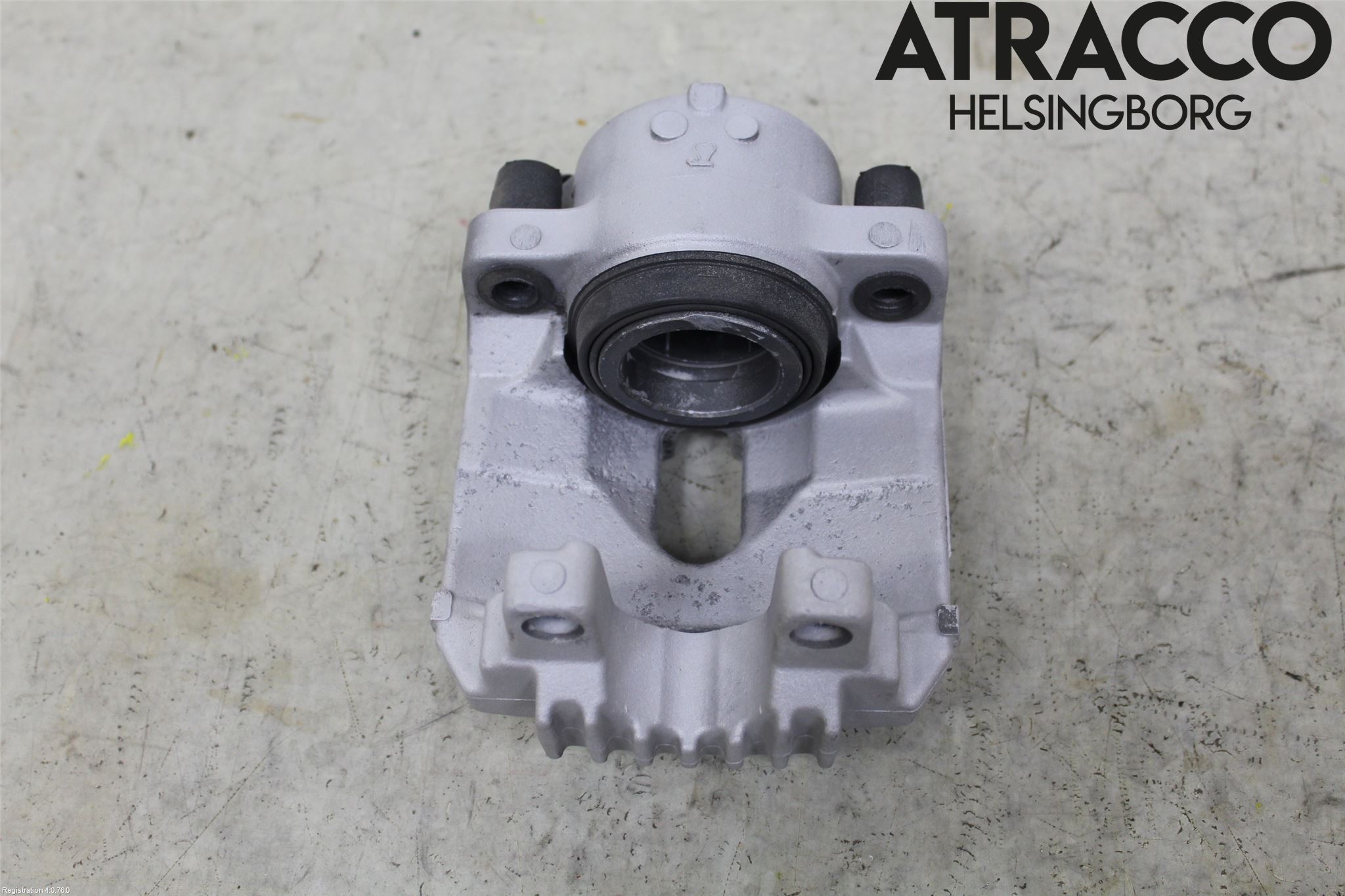 BMW 3 E90/91 SED/TOU 05-12 Bromsok Fram Höger