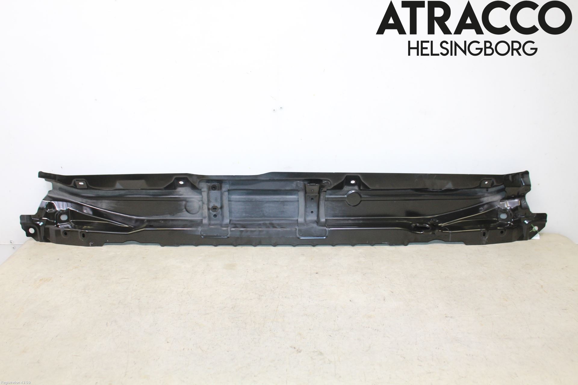 Toyota RAV4 19- Torpedplåt-Torpedplast