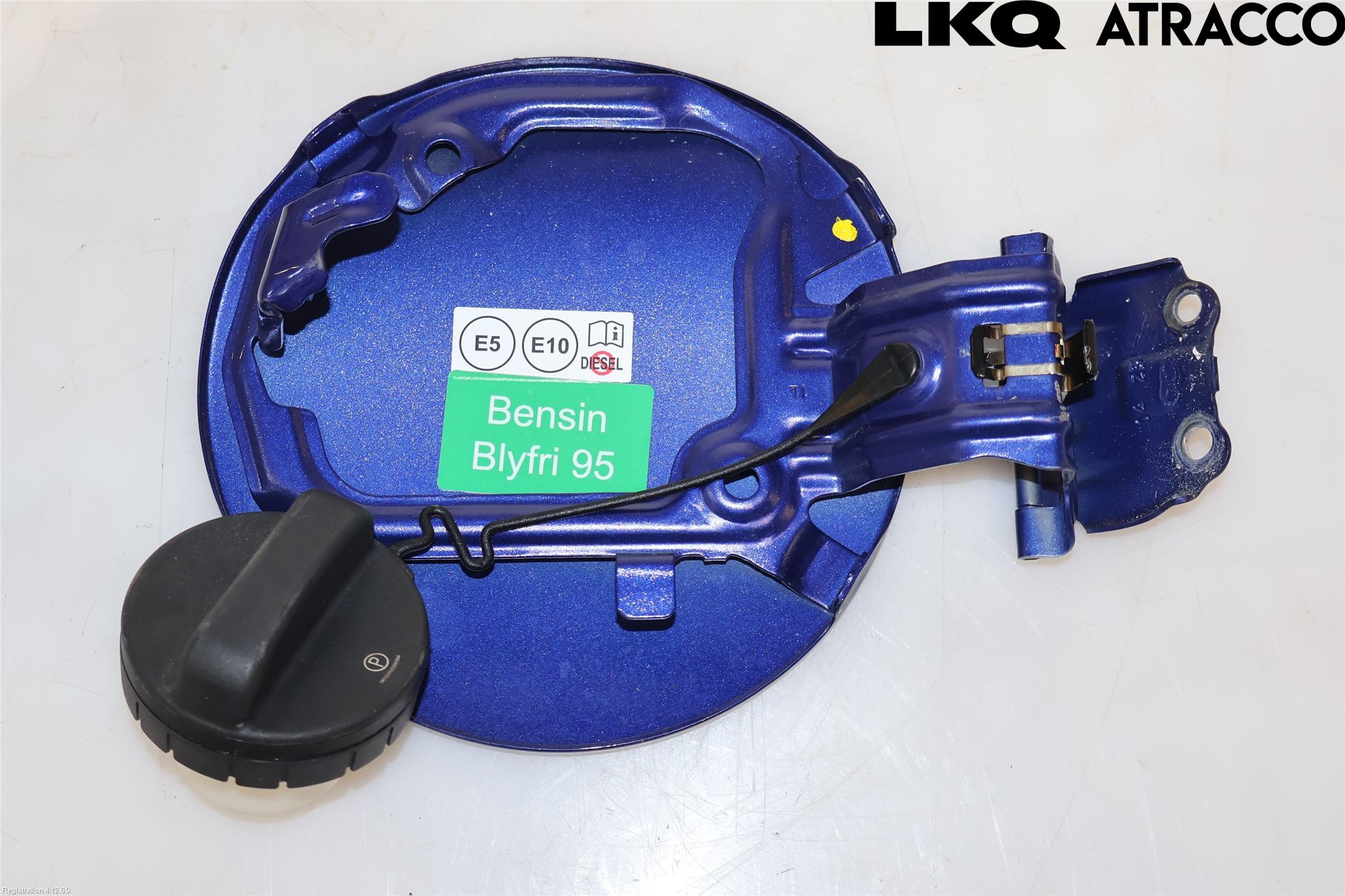 Toyota YARIS XP21 20- Tanklucka