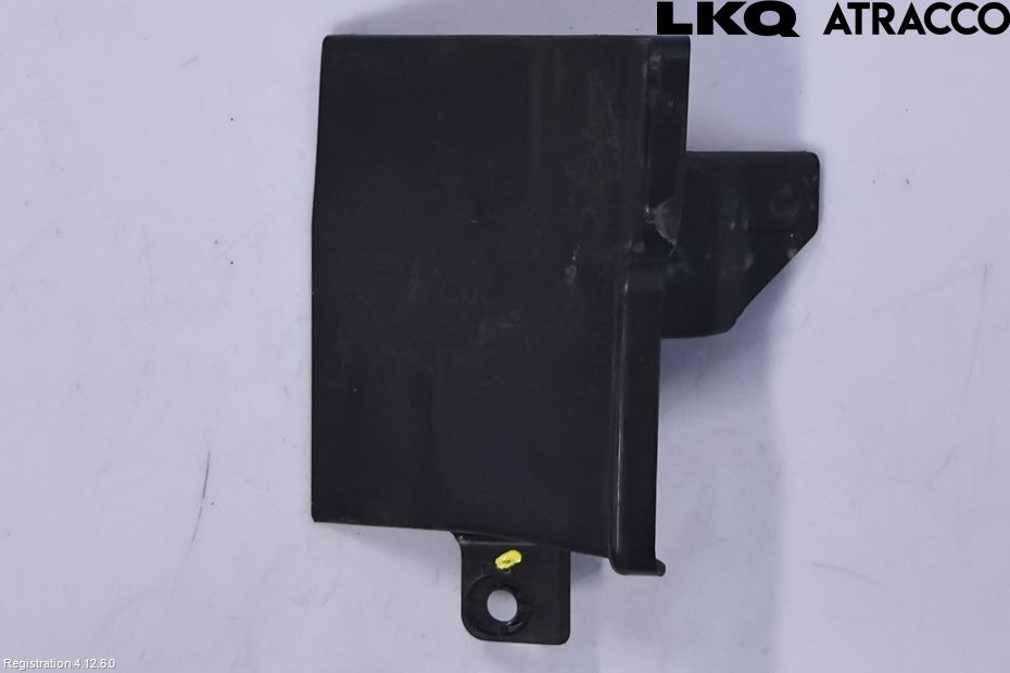 Nissan QASHQAI+2  10-14 Deflektor Plåt-Plast Kylning