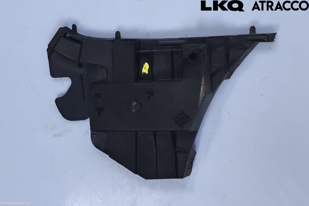 Volvo V70 08-13 Stötfångarfäste Fram Hö