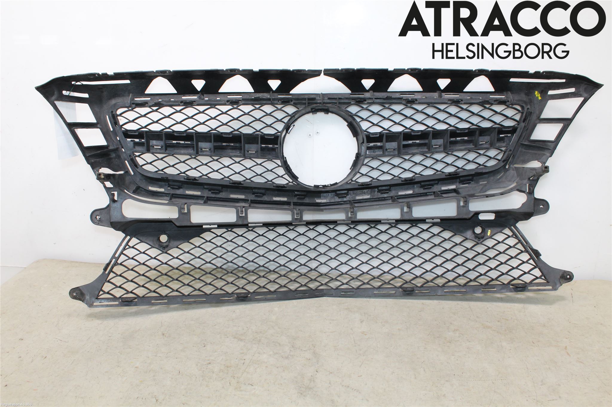 Mercedes-Benz MB CLS (C218/X218) 11-17 Grill Komp