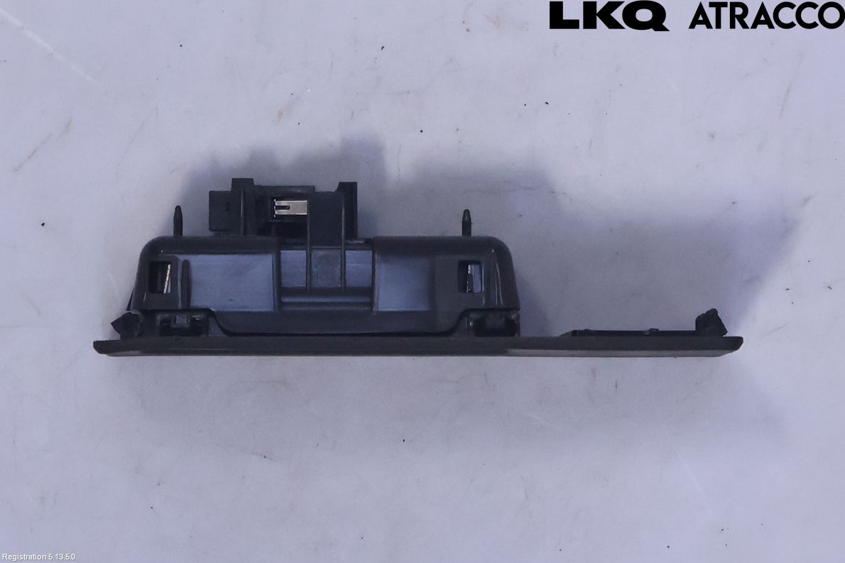 BMW 3 F30/F31/F80 12-19 Bakluckehandtag
