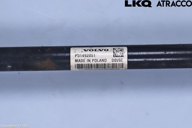 Volvo V60 CROSS COUNTRY 19- Drivaxel Bak Höger