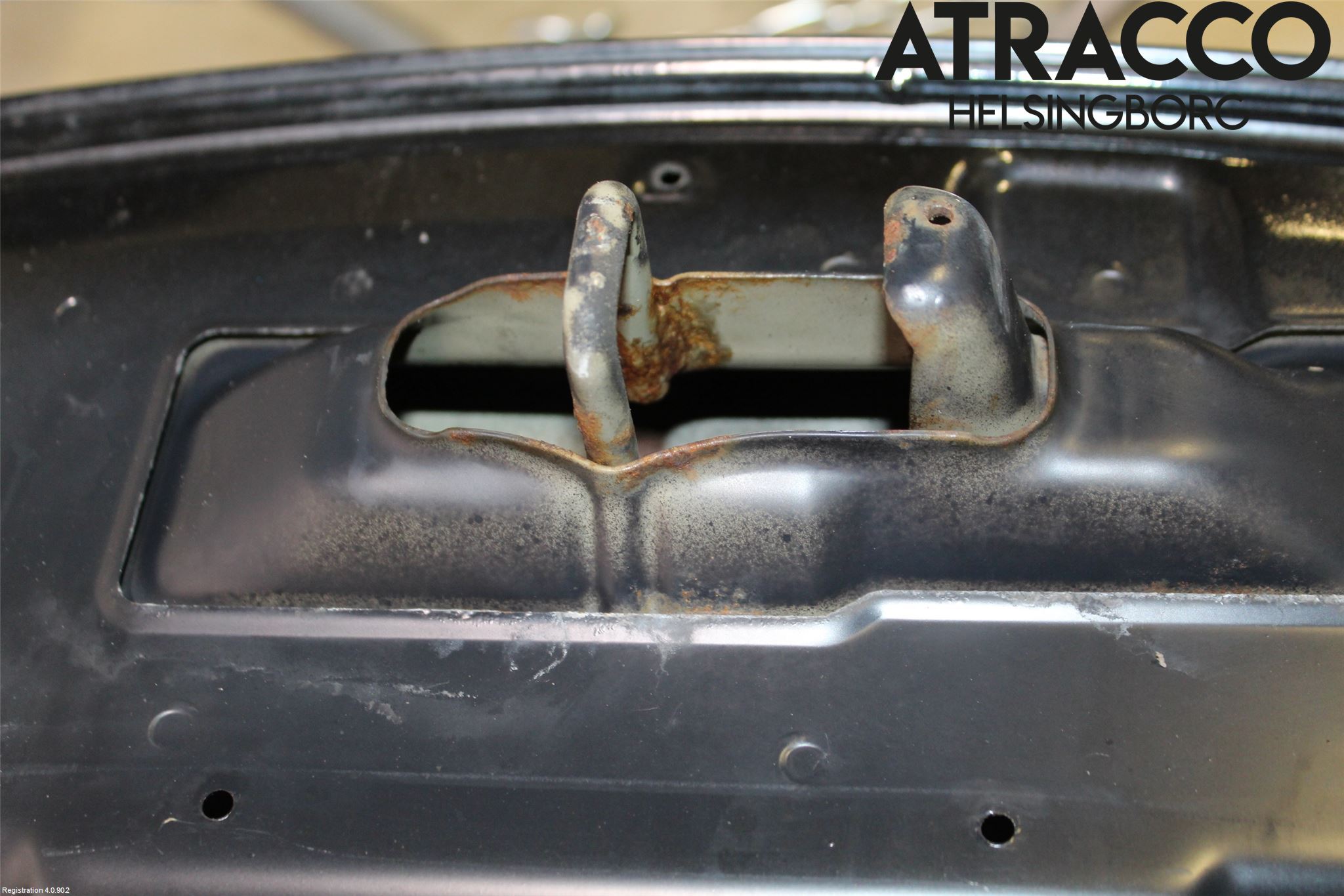 Nissan NOTE E11 06-14 Huv Fram