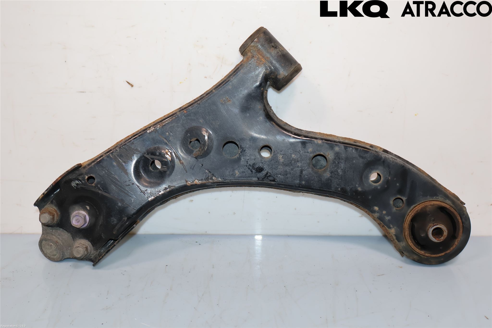Toyota bZ4X EA10 22- Bärarm Fram Undre Hö