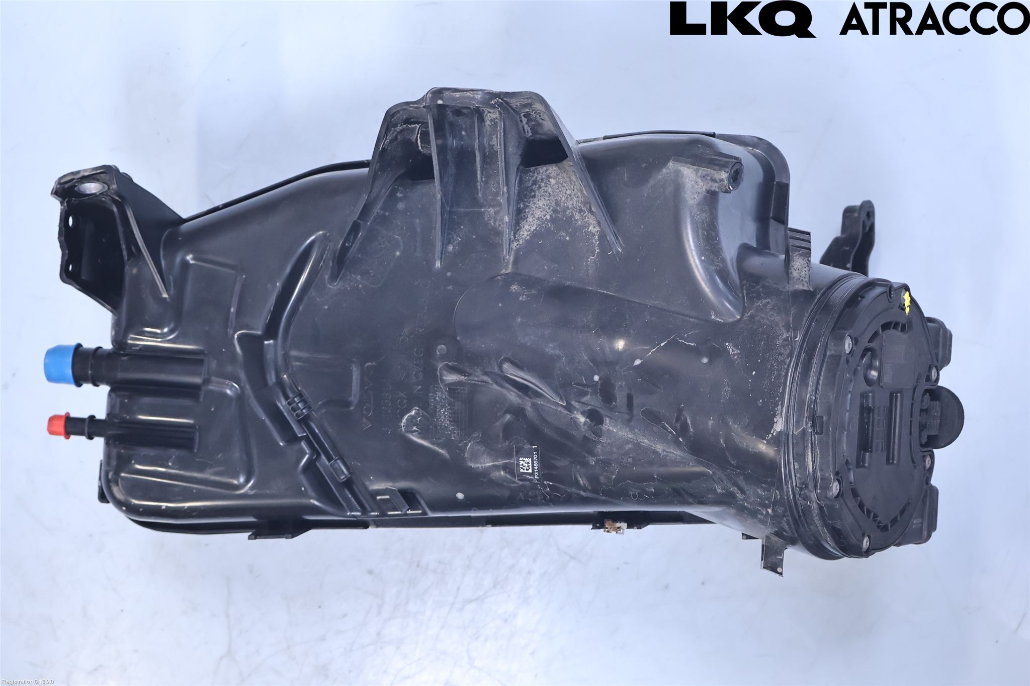 Volvo V90 17->> Adblue Tank
