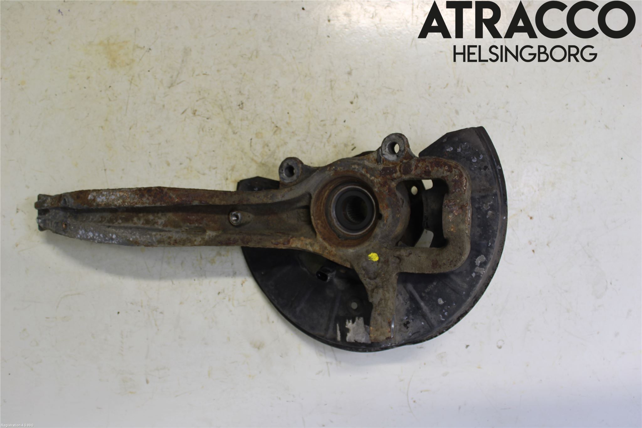 Audi Q7/SQ7 Styrspindel Lagerhus Vä