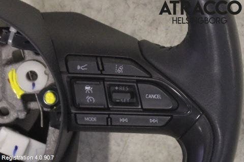 Toyota YARIS XP21 20- Ratt