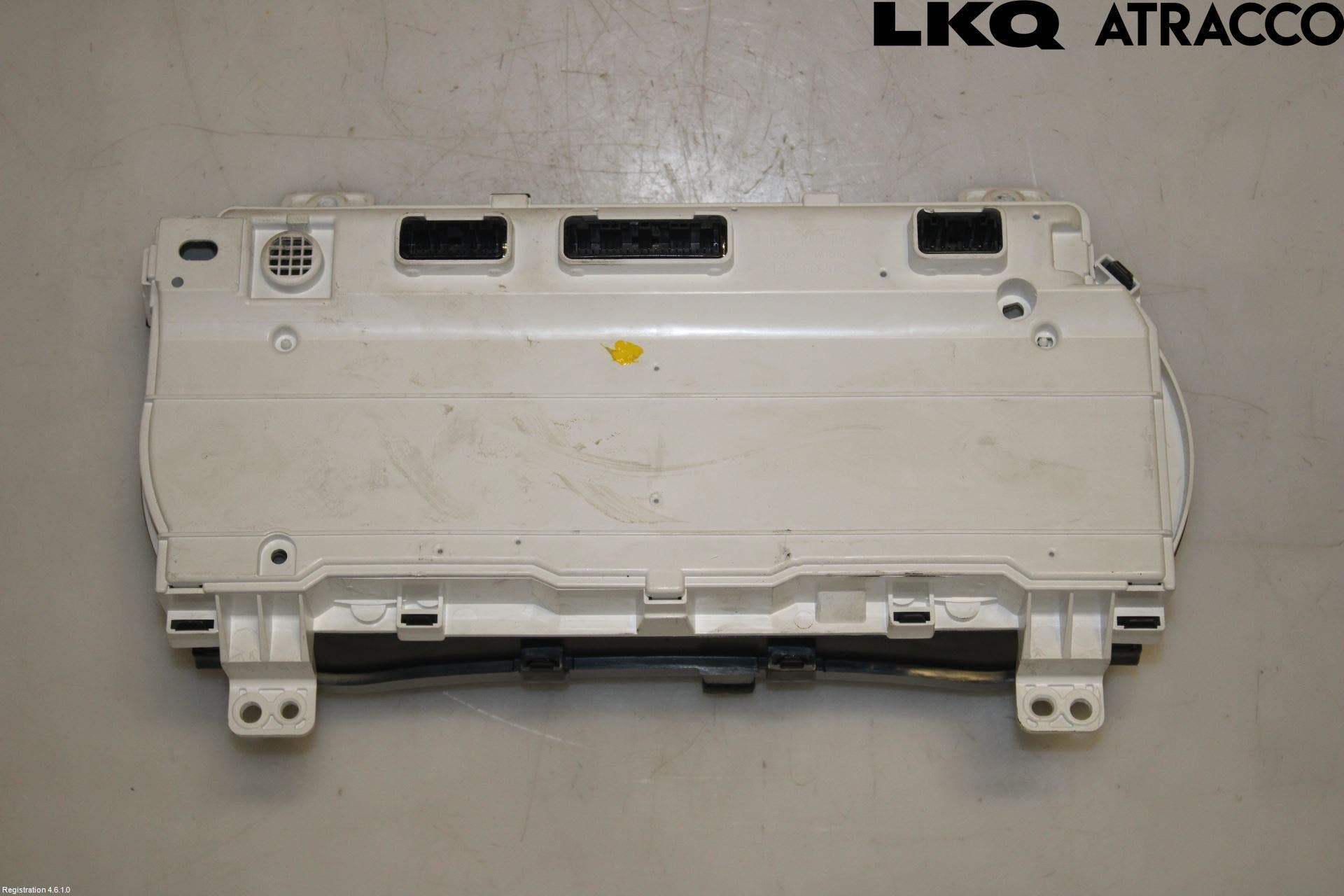 Toyota HILUX 16- Instrument Komb