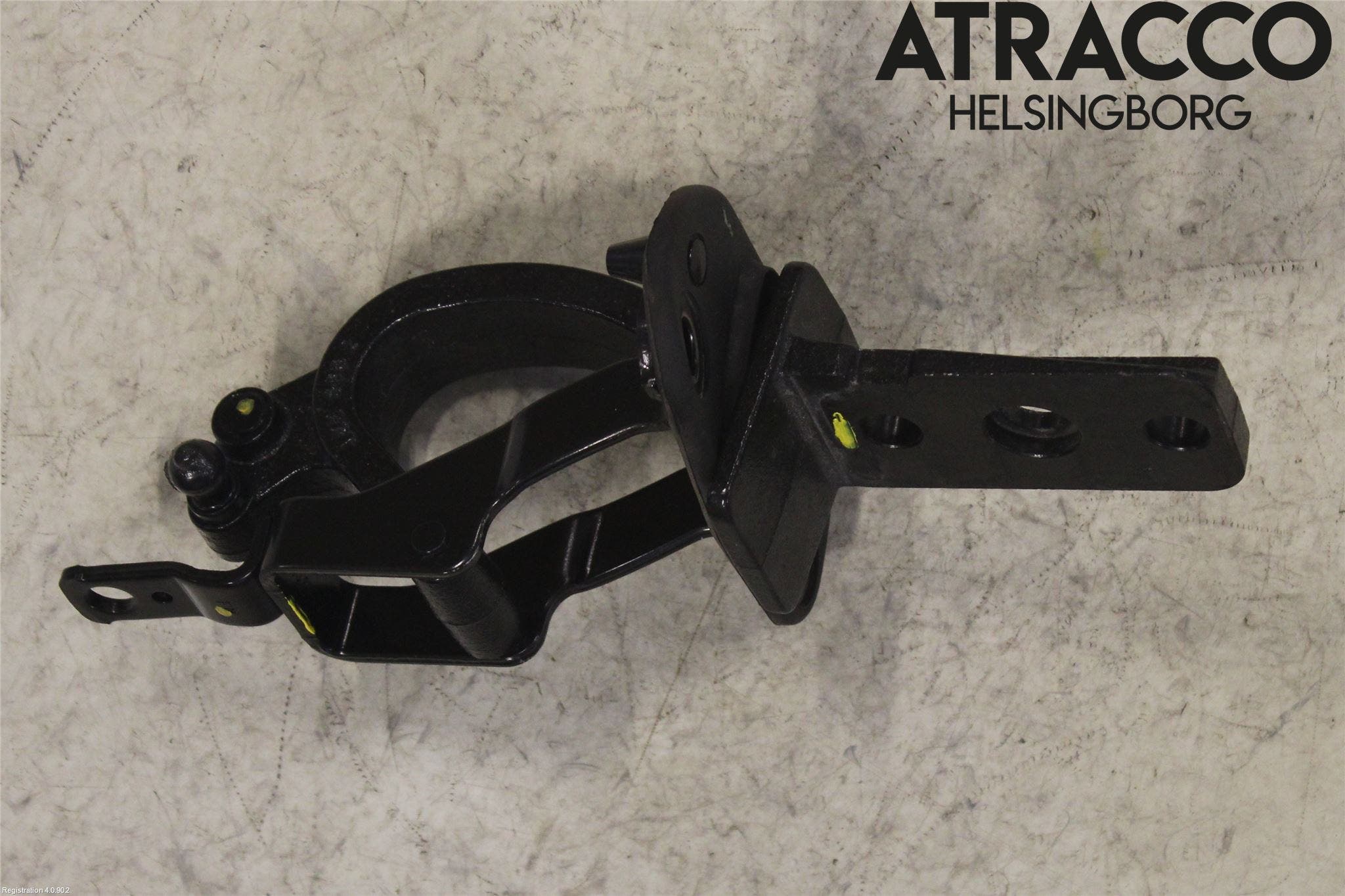 Volvo XC70 14-16 Bakluckegångjärn Vä