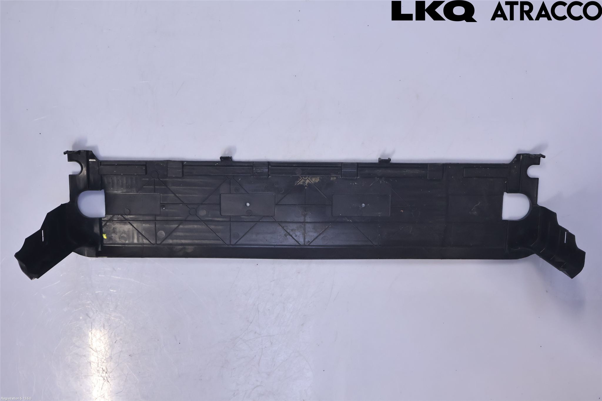 BMW 5 G30/G31/F90 17-23 Kylarfäste-Ram-Balk