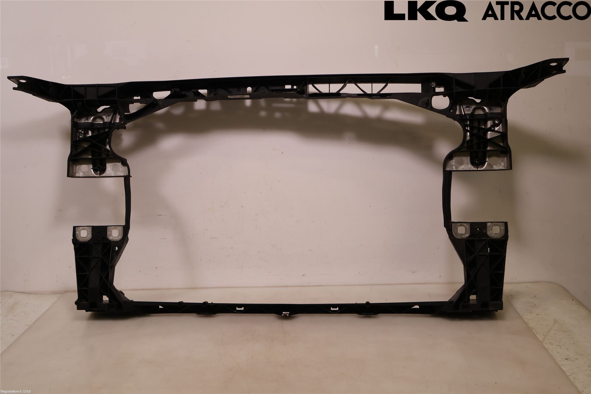 Audi A4/S4 B9 16-19 Frontplåt