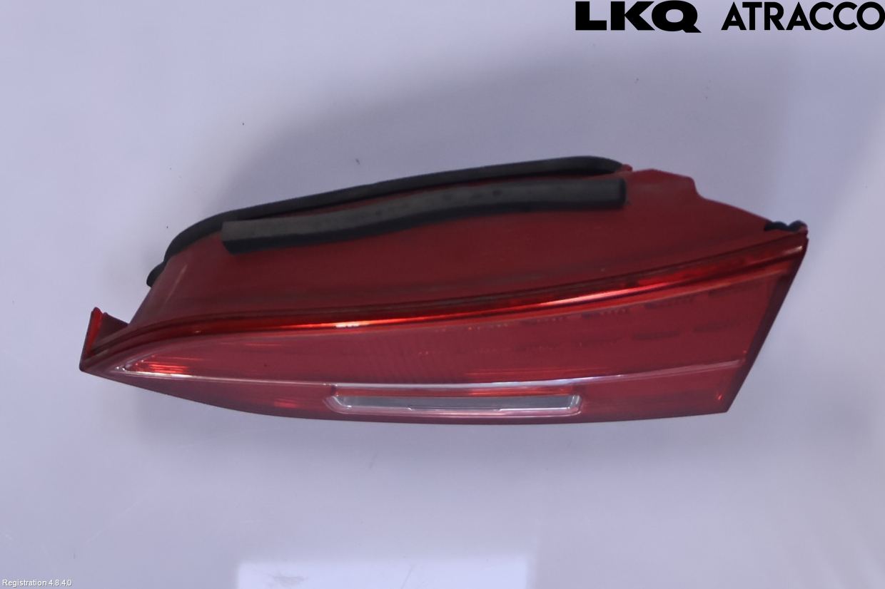 Hyundai SANTA FE 13-18 Bakljus Lucka Hö