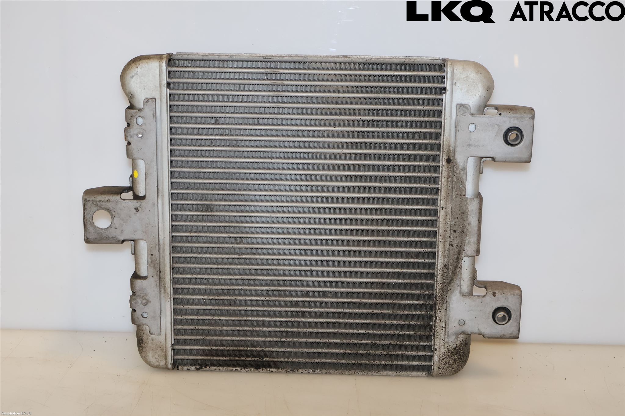 Iveco DAILY 14->> Oljekylare Automat