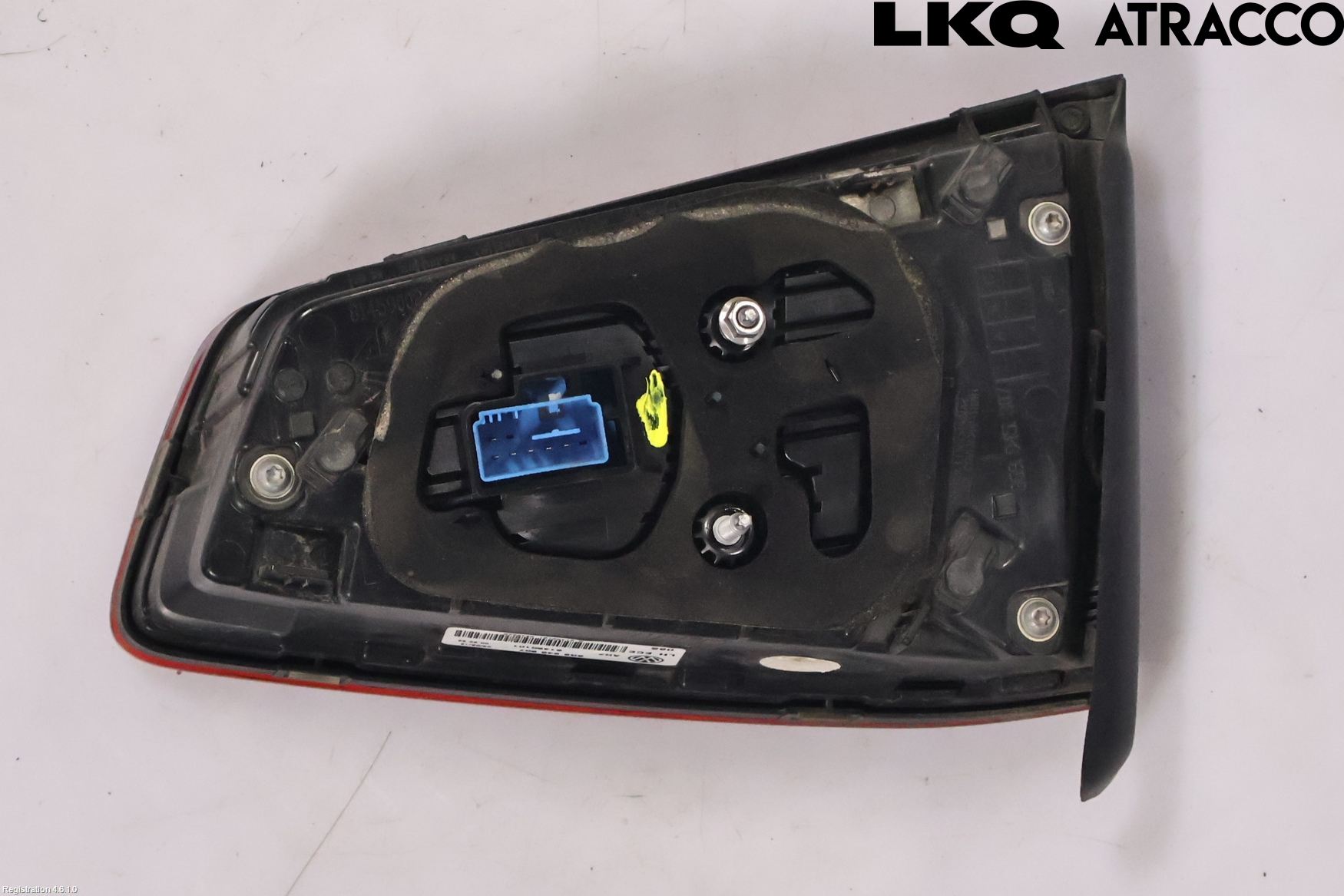 Volkswagen VW PASSAT 15-19 Bakljus Lucka Vä