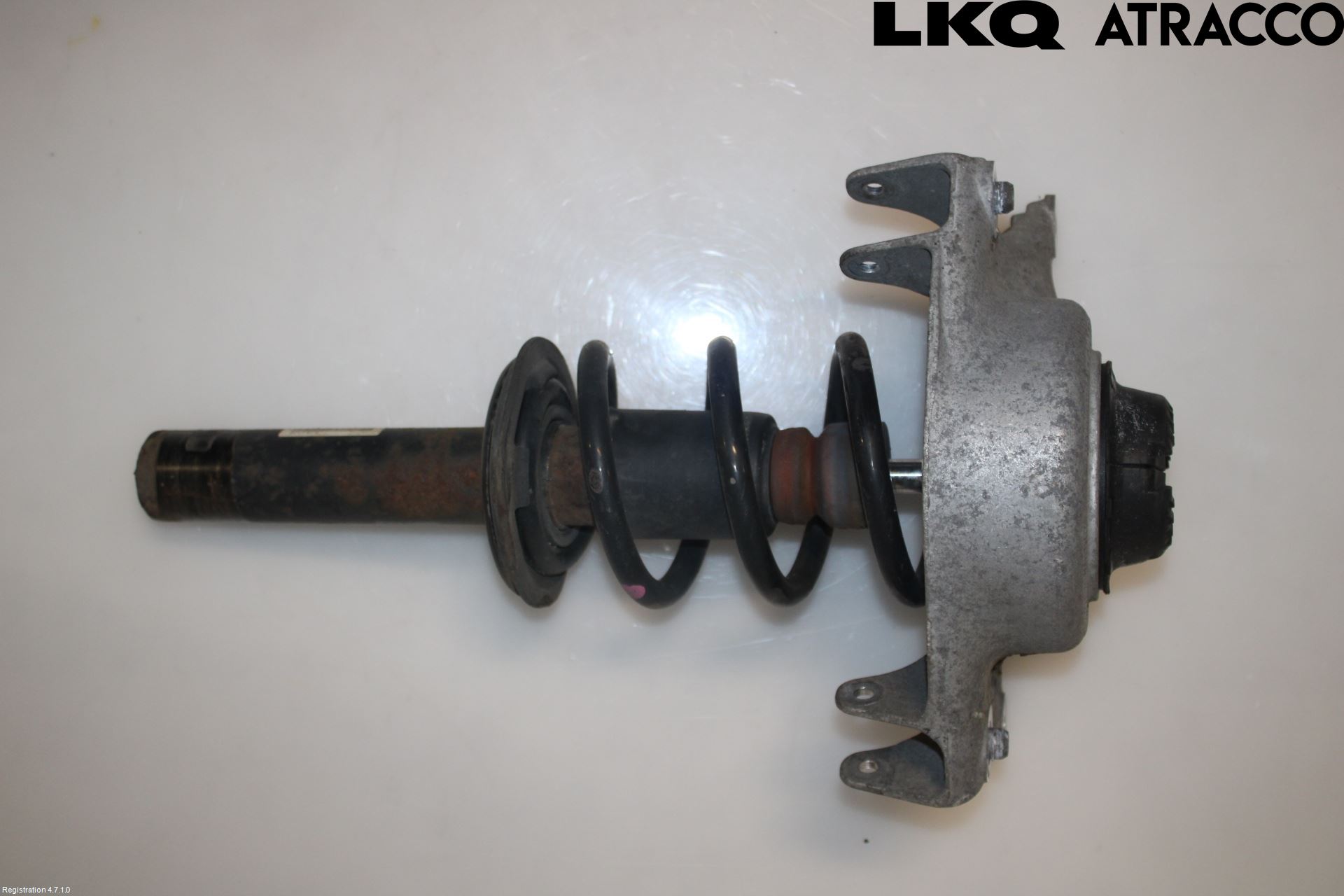 Audi Q5 09-16 Fjäderben Fram Vänster