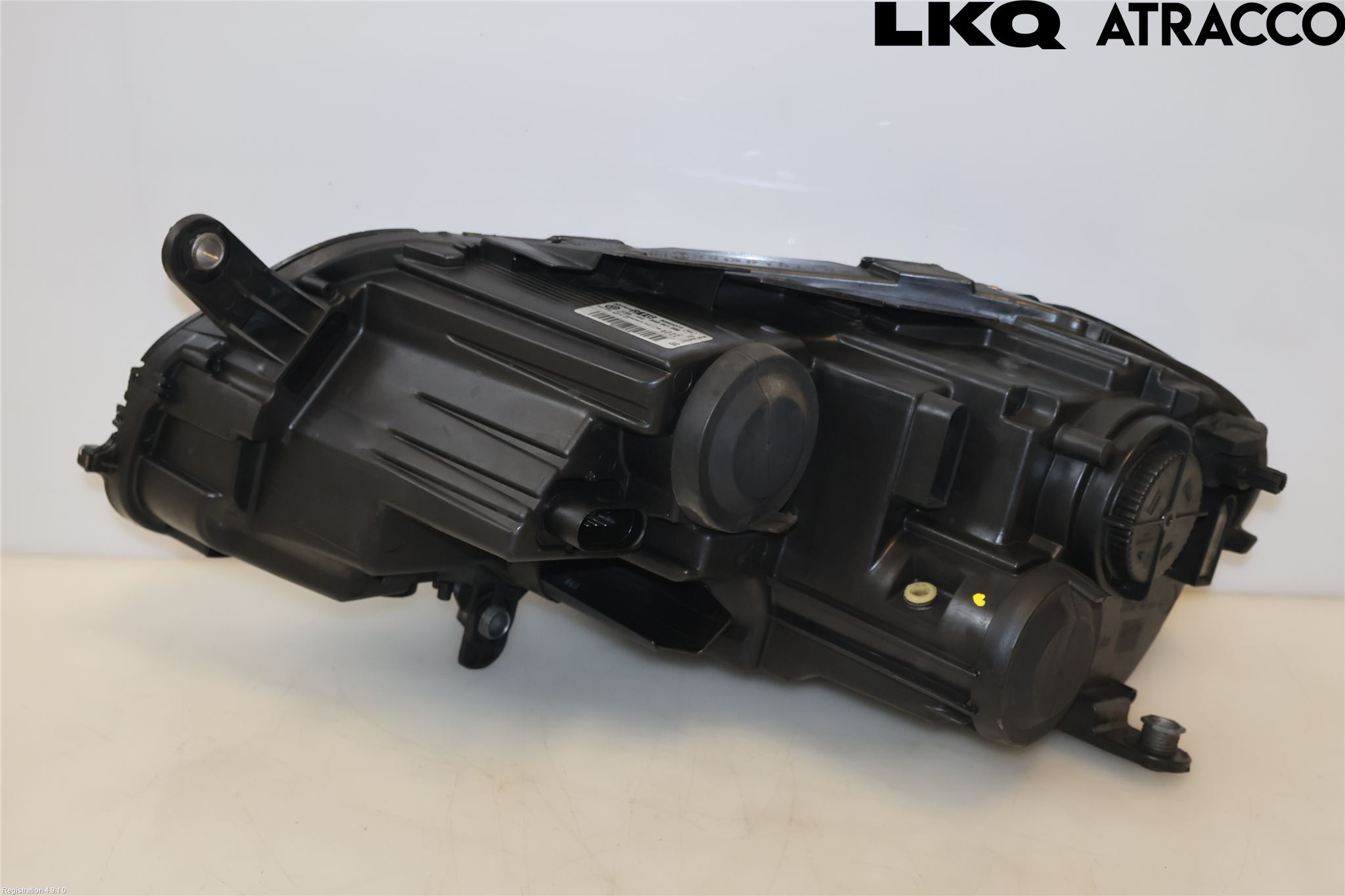 Volkswagen VW PASSAT 11-14 Strålkastare Höger