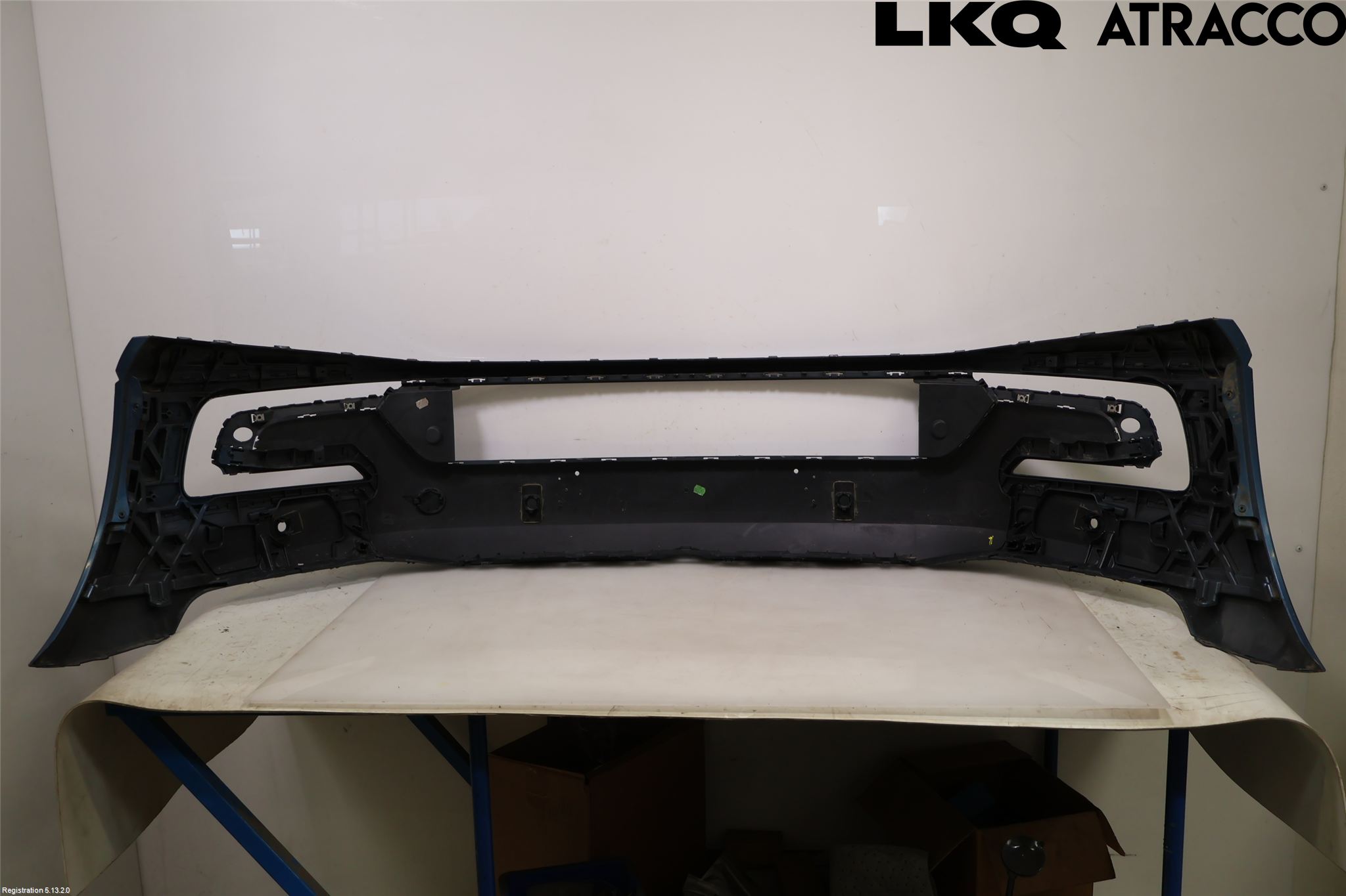 Volkswagen VW GOLF / E-GOLF VII 13-20 Stötfångarbeklädnad Fram