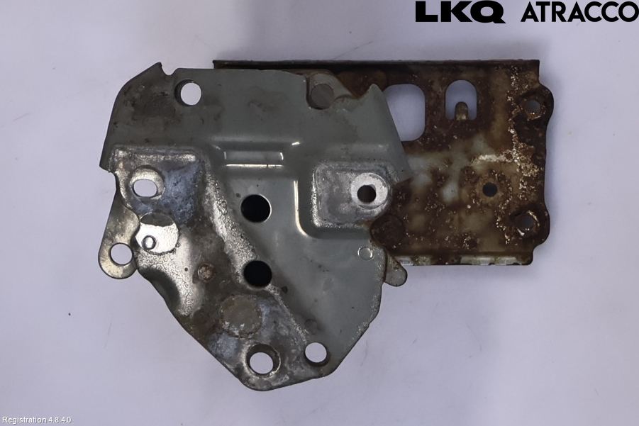 Toyota AURIS 13-19 Stötfångarbärjärn Bak