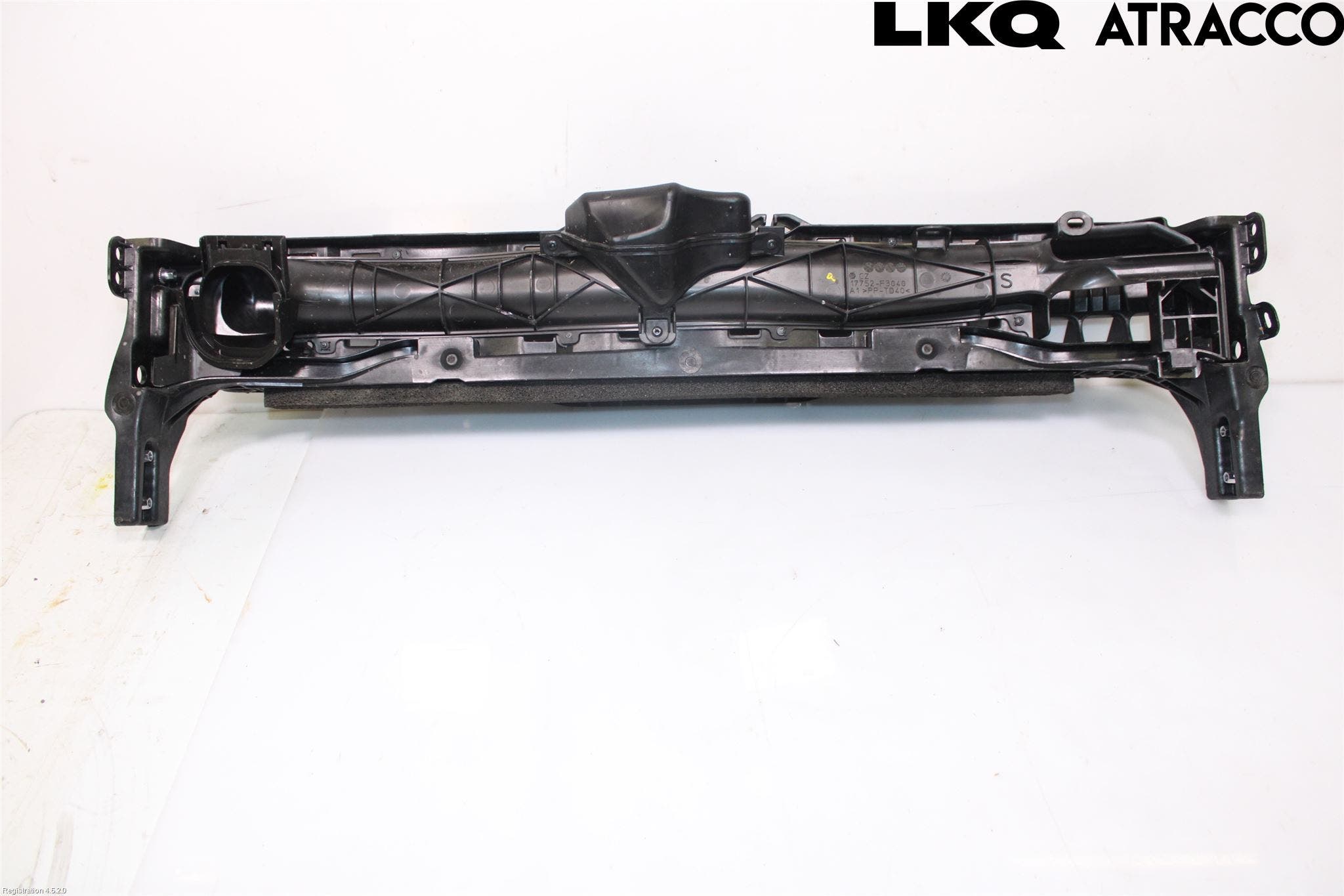 Mazda 2 KB Hybrid 22- Frontplåt Övre