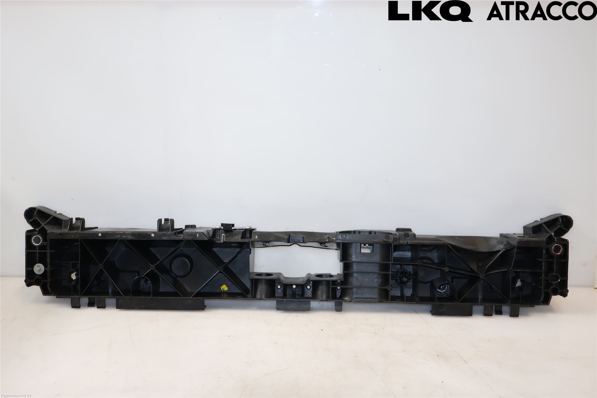 Renault CAPTUR 13-19 Front Huvlåsplåt-Balk