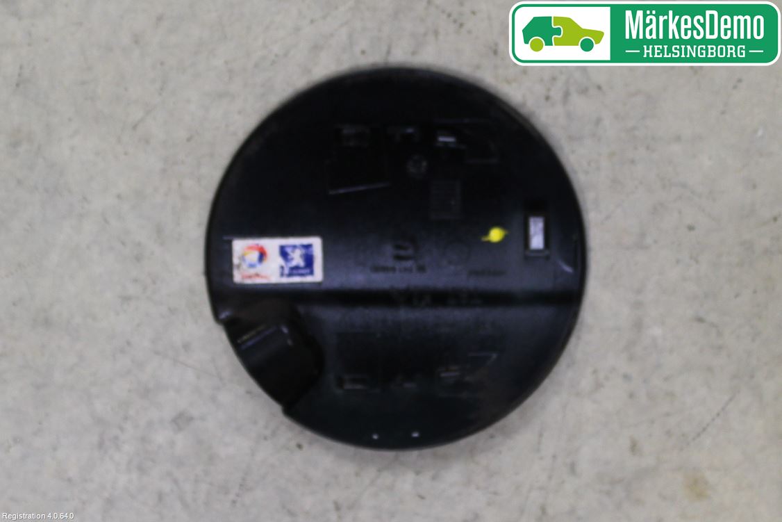 Peugeot 5008 10-16 Bränsletankslock