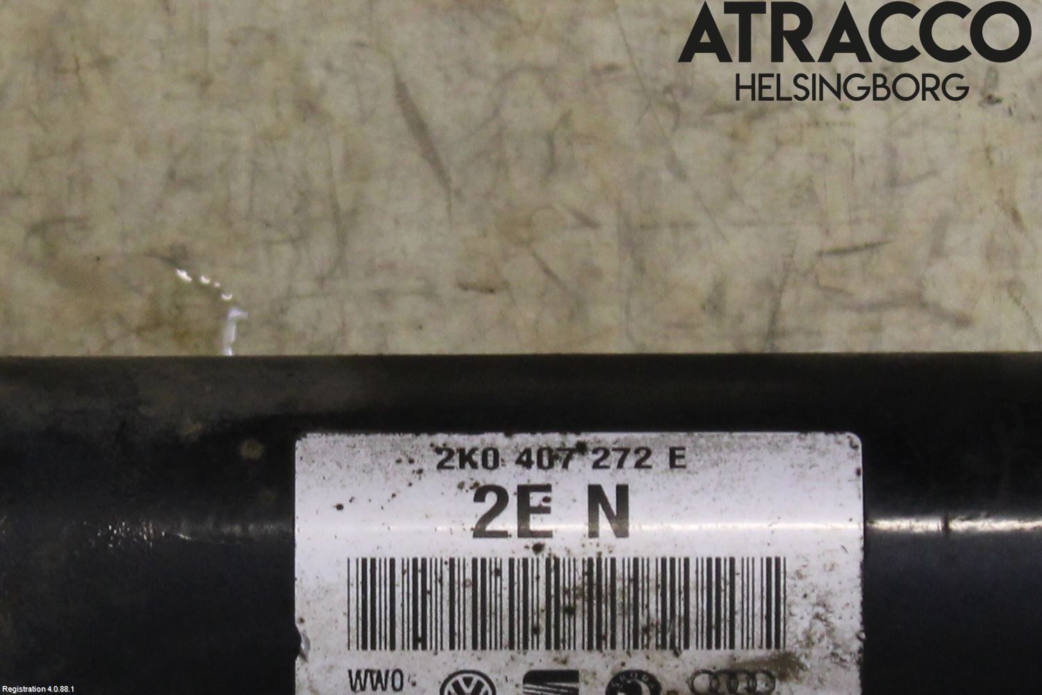 Volkswagen VW CADDY 11-15 Drivaxel Fram Höger