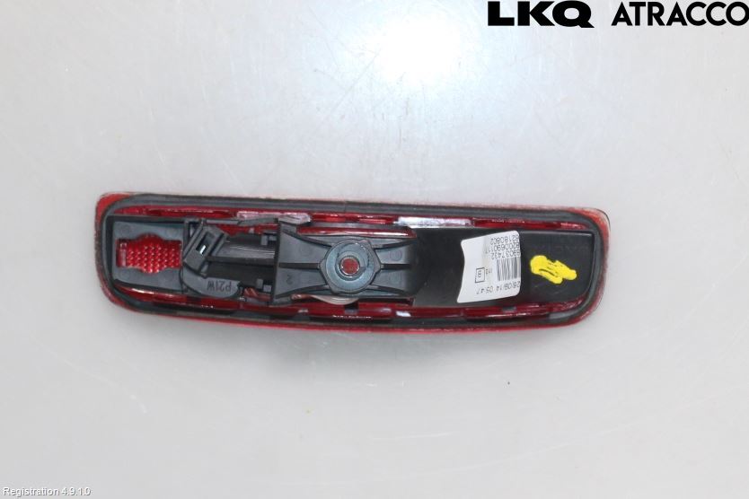 Dacia DOKKER 13- Bromsljus Bakruta