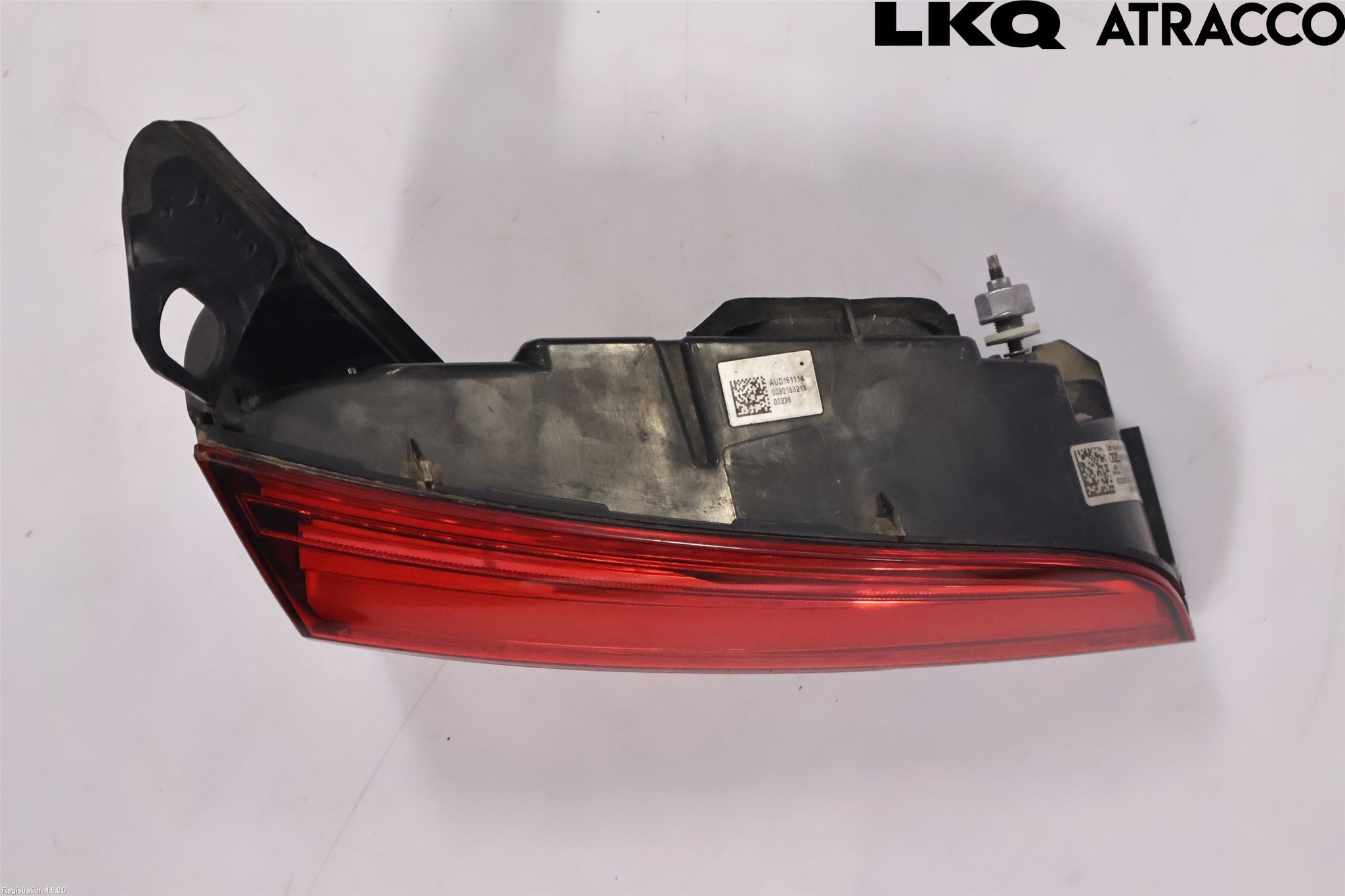 Audi A8/S8 4H 10-17 Bakljus Lucka Vä