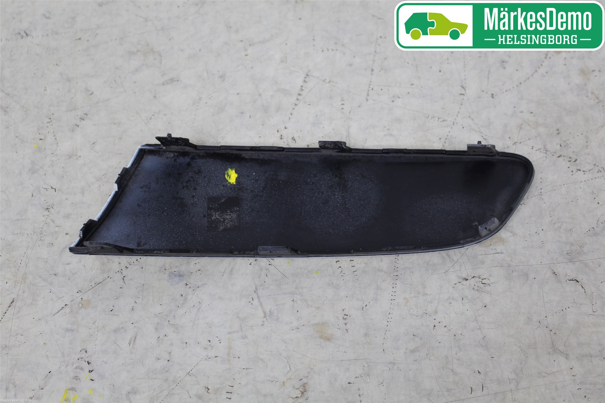 Volkswagen VW GOLF V 04-09 Stötfångarlist Fram