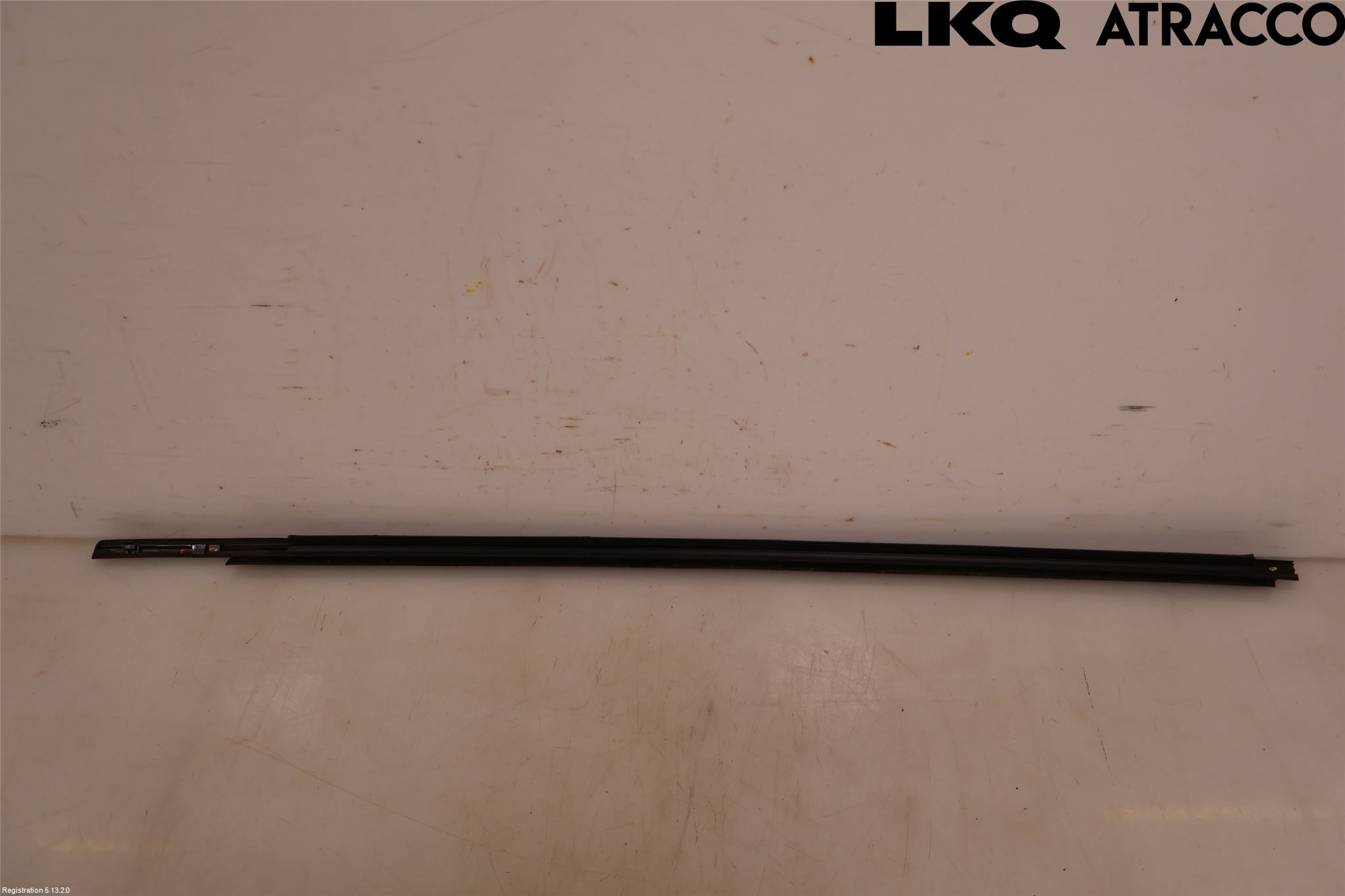 Toyota YARIS XP130 12-14 Dörr Dekorlist Fram Hö