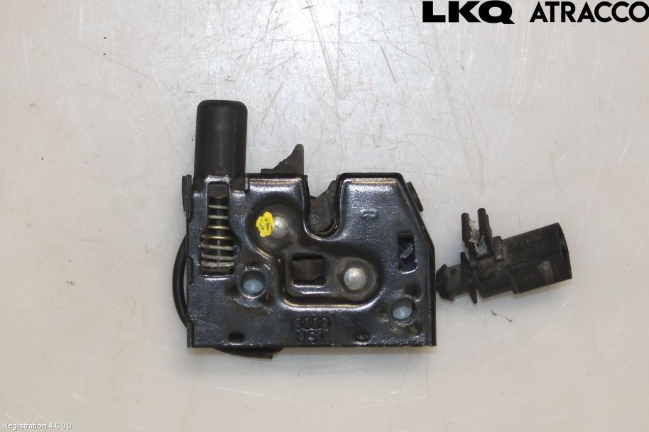 Audi A8/S8 4H 10-17 Huvlås