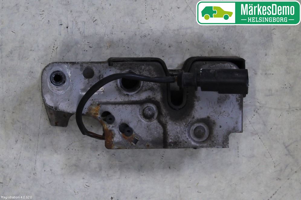 Skoda SUPERB 09-15 Huvlås